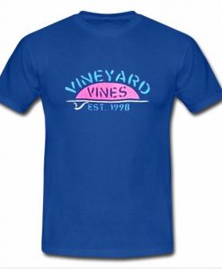 vineyard vines t shirt