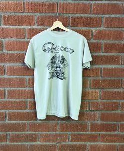 Queen Crest Beige T-shirt NA