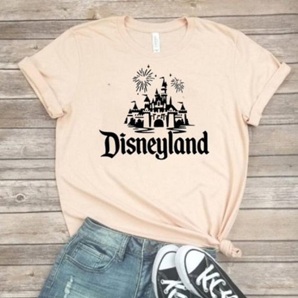 Disneyland t shirt NA